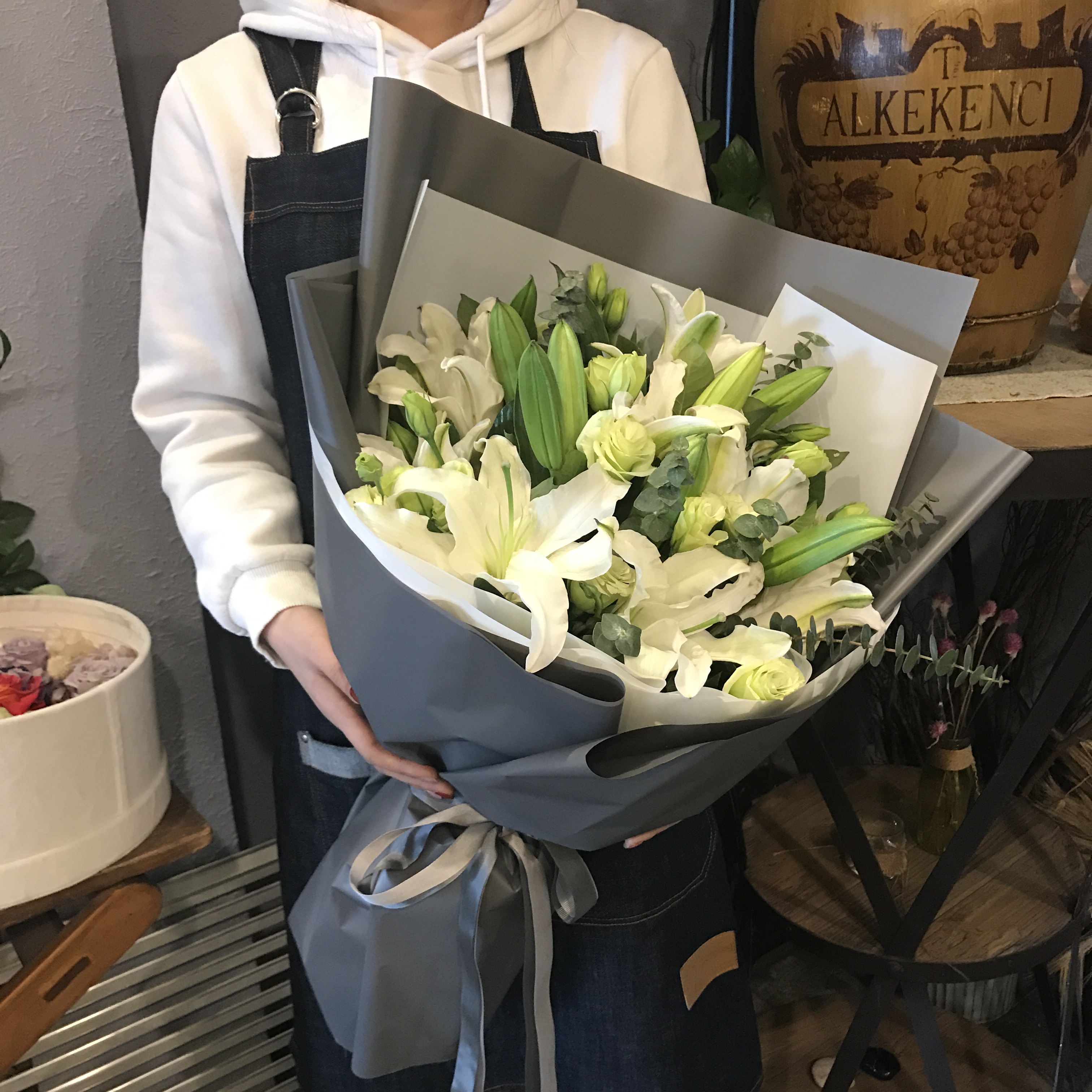 花束 美蓮網路花店 提供花束代送花等相關服務
